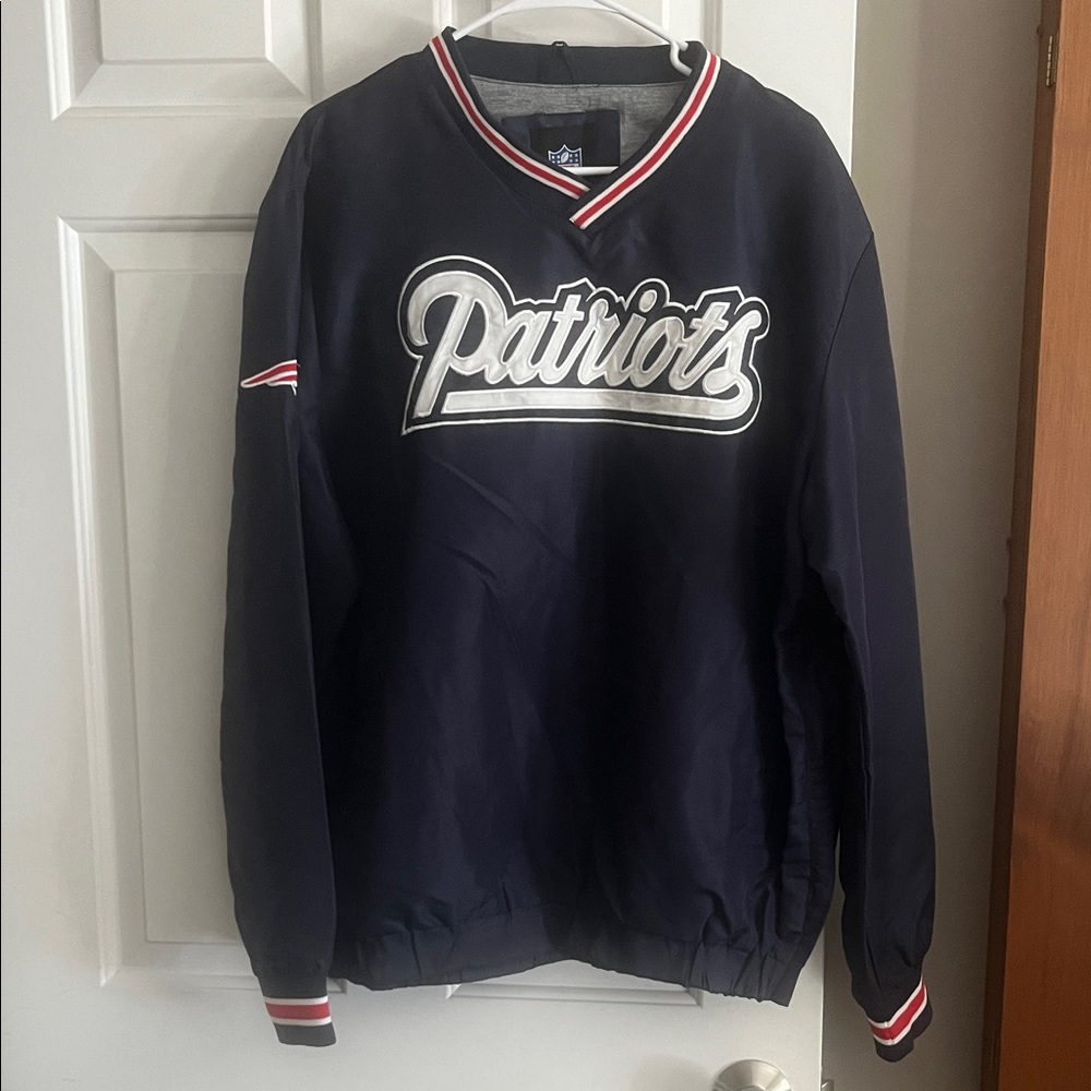 NFL Patriots Navy Varsity Jacket Pullover with Jersey lining.  Large .  New!